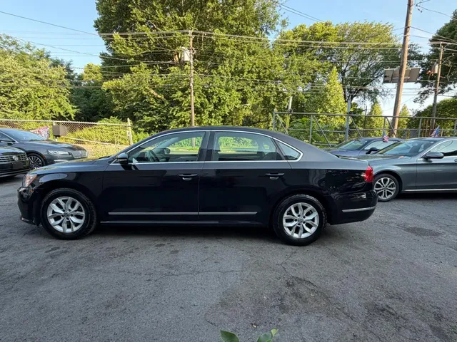 2016 VOLKSWAGEN PASSAT