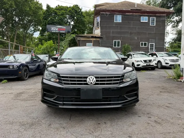 2016 VOLKSWAGEN PASSAT