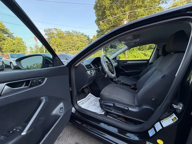 2016 VOLKSWAGEN PASSAT