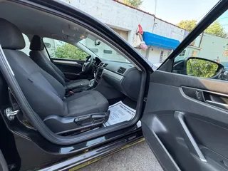 2016 VOLKSWAGEN PASSAT