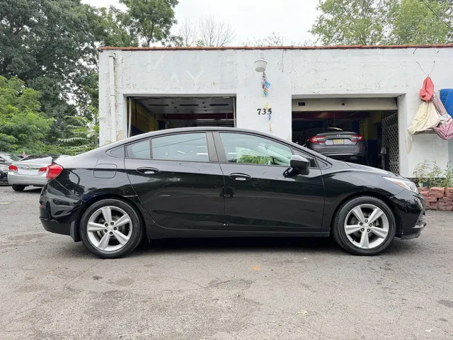 2017 Chevrolet Cruze