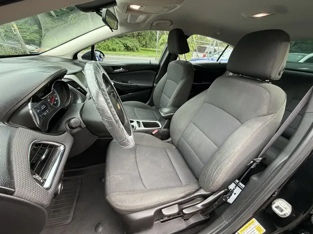 2017 Chevrolet Cruze