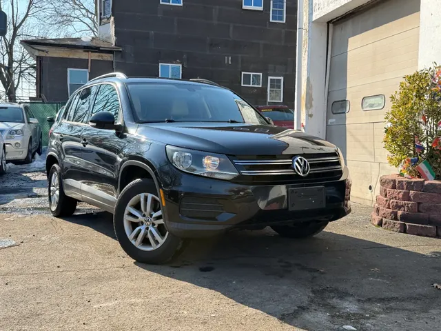 2016 VOLKSWAGEN TIGUAN