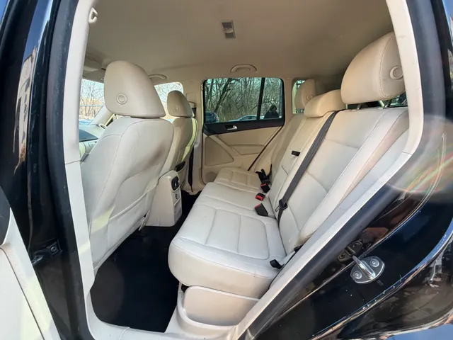 2016 VOLKSWAGEN TIGUAN
