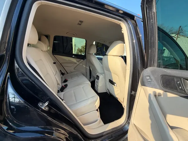 2016 VOLKSWAGEN TIGUAN