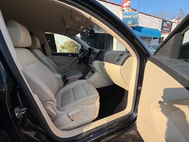 2016 VOLKSWAGEN TIGUAN