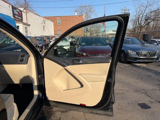2016 VOLKSWAGEN TIGUAN
