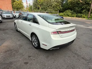 2013 Lincoln MKZ