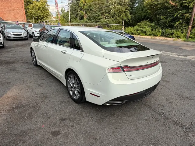 2013 Lincoln MKZ