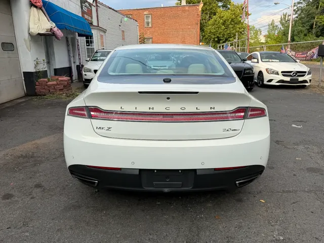 2013 Lincoln MKZ