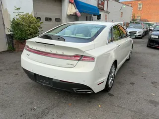 2013 Lincoln MKZ