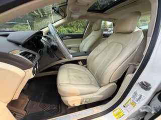 2013 Lincoln MKZ