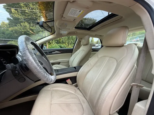 2013 Lincoln MKZ