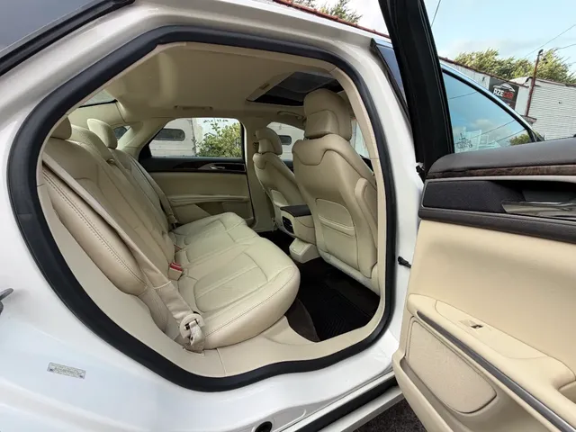 2013 Lincoln MKZ