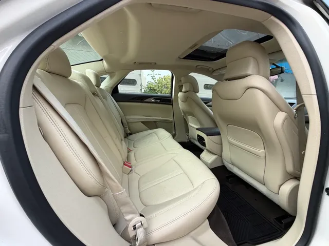 2013 Lincoln MKZ