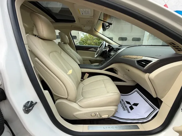2013 Lincoln MKZ