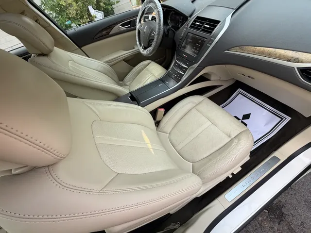2013 Lincoln MKZ