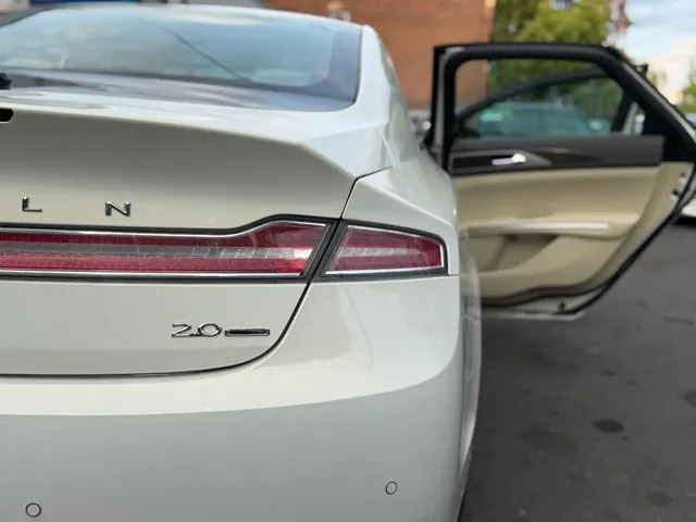 2013 Lincoln MKZ