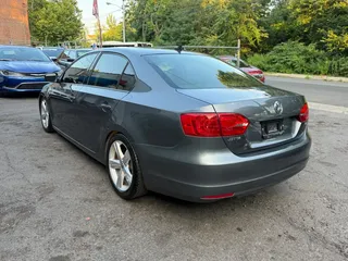 2014 Volkswagen Jetta SE