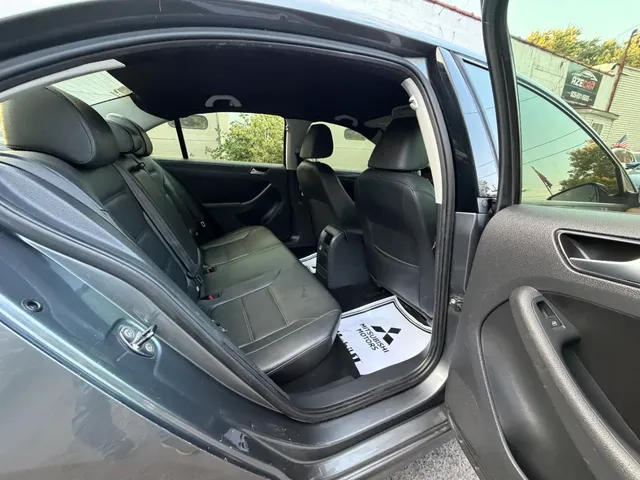 2014 Volkswagen Jetta SE