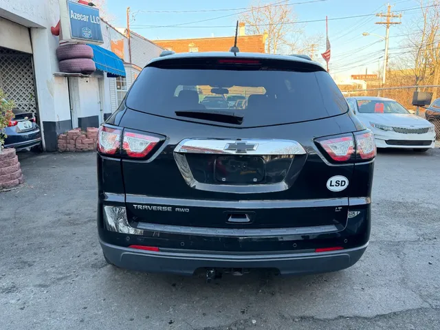 2017 CHEVROLET TRAVERSE LT