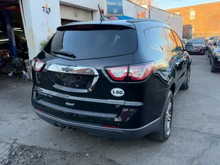 2017 CHEVROLET TRAVERSE LT