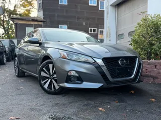2019 Nissan Altima  SL