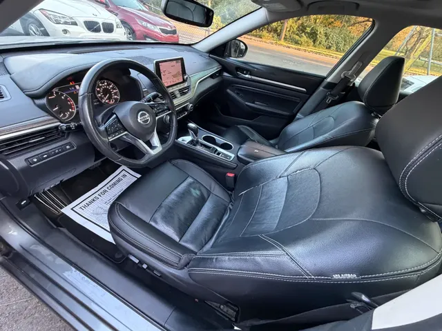 2019 Nissan Altima  SL