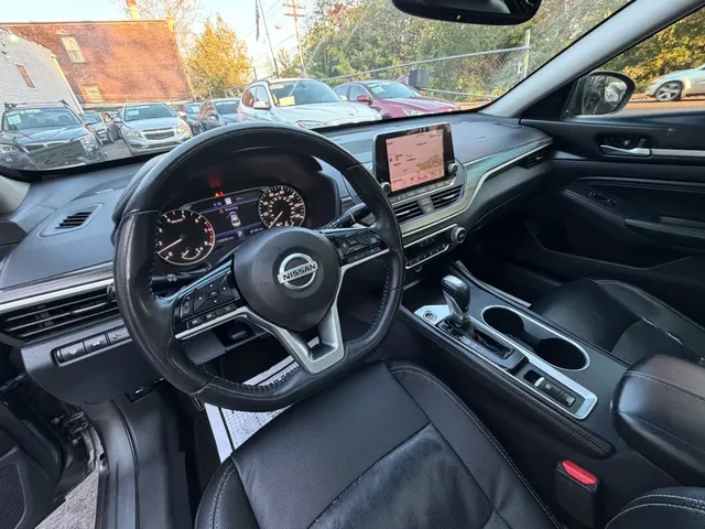 2019 Nissan Altima  SL