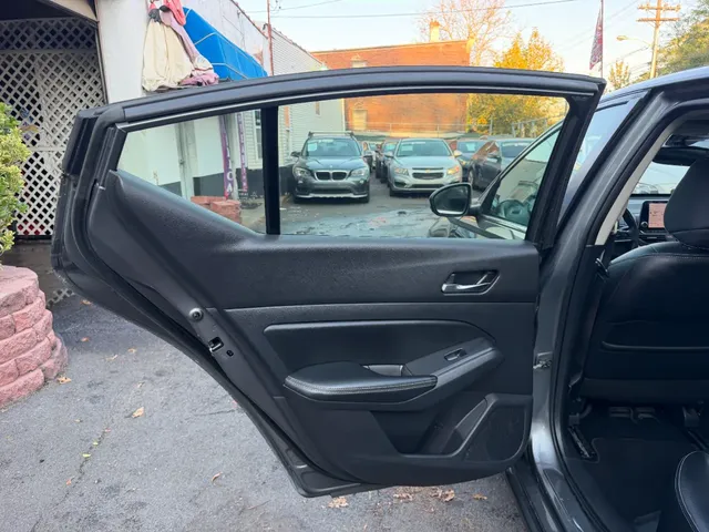2019 Nissan Altima  SL