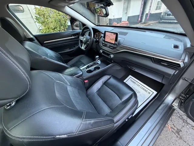 2019 Nissan Altima  SL