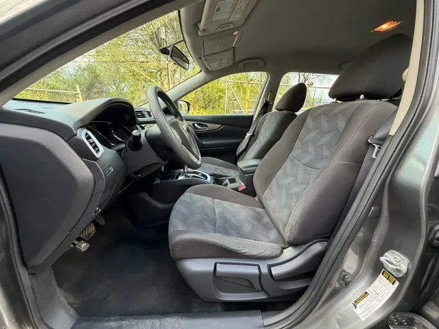 2016 NISSAN ROGUE