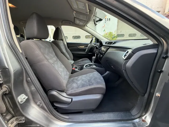 2016 NISSAN ROGUE