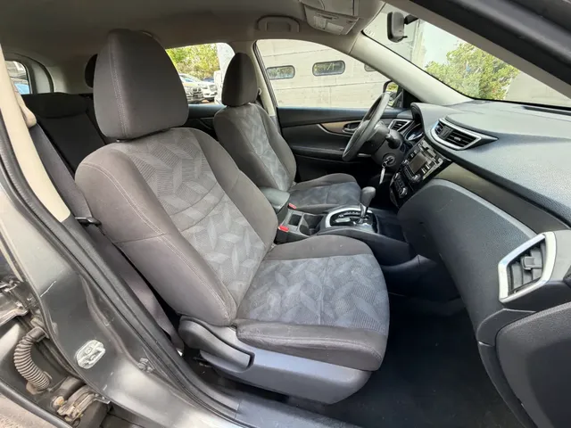 2016 NISSAN ROGUE