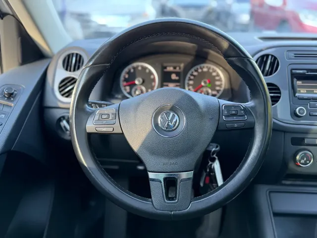 2013 VOLKSWAGEN TIGUAN