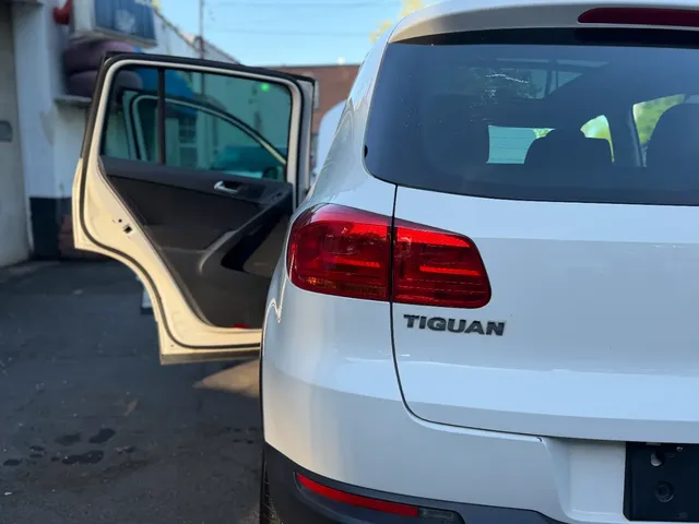 2013 VOLKSWAGEN TIGUAN