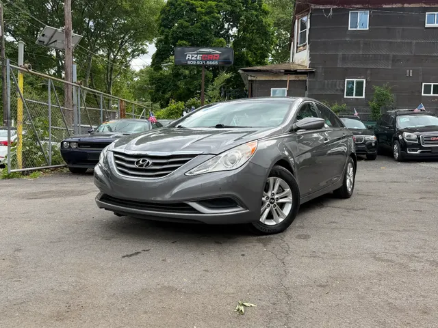 2011 HYUNDAI SONATA