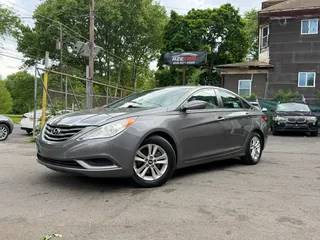 2011 HYUNDAI SONATA