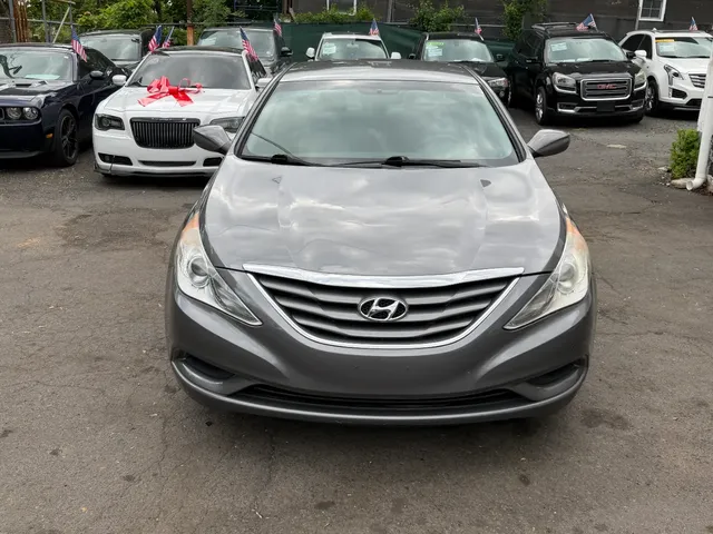 2011 HYUNDAI SONATA