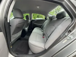2011 HYUNDAI SONATA