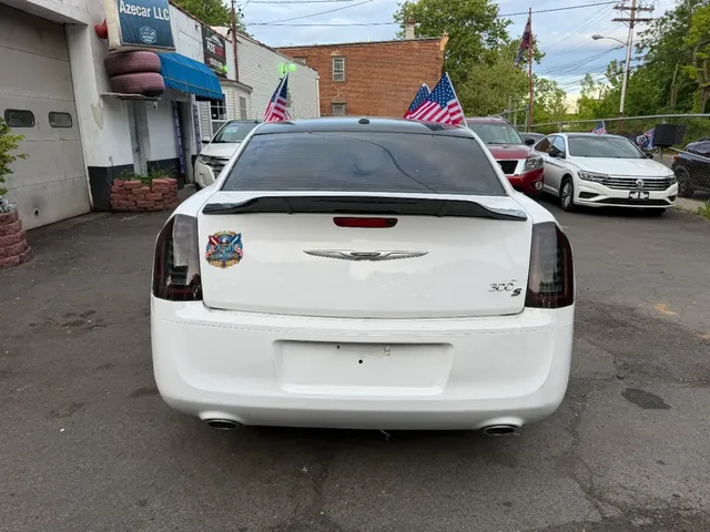 2012 CHRYSLER 300