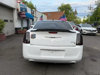2012 CHRYSLER 300
