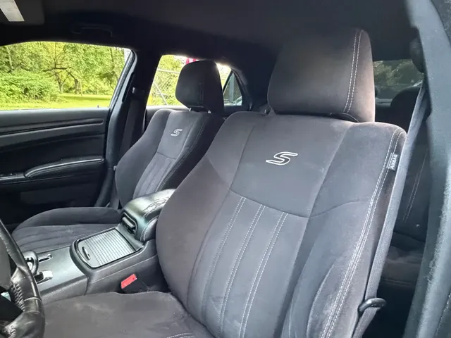 2012 CHRYSLER 300