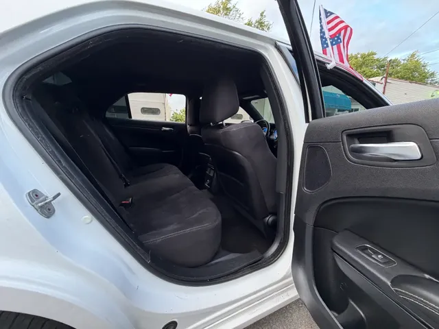 2012 CHRYSLER 300