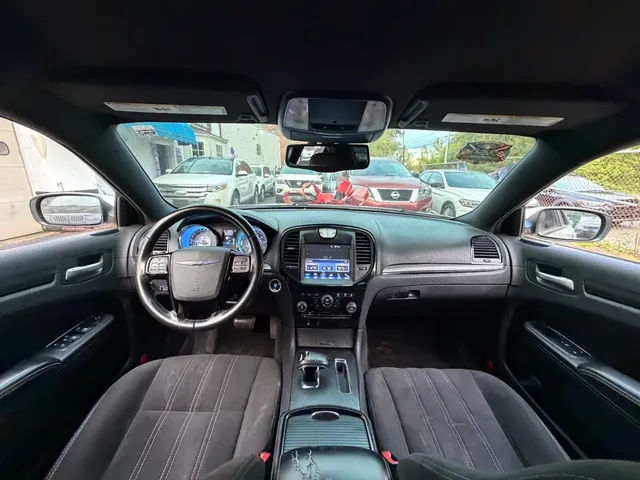 2012 CHRYSLER 300