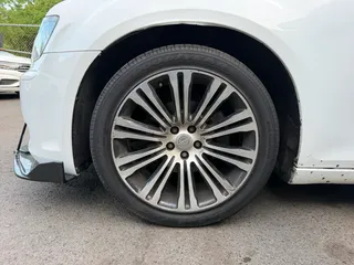 2012 CHRYSLER 300