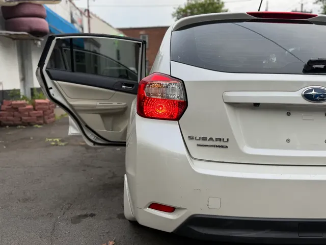2014 SUBARU IMPREZA