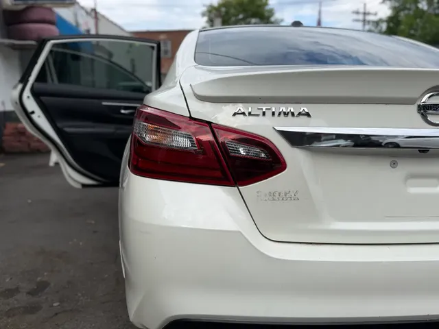 2018 NISSAN ALTIMA