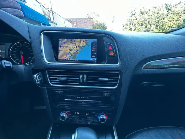 2015 AUDI Q5 2.0T QUATTRO PREMIUM